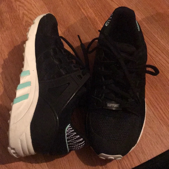 Adidas - Picture 4 of 7